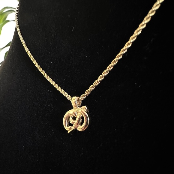 ❌SOLD❌ 💎 Christian Dior CD Logo Pendant Necklace - Picture 3 of 12